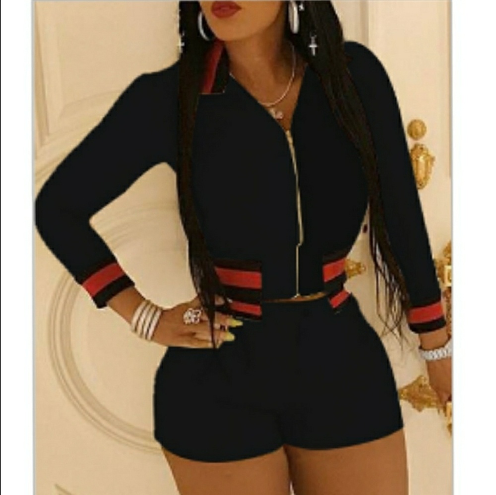 Sexy two-piece long sleeve short set
